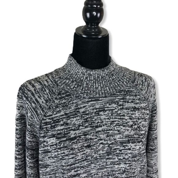 Splendid Heathered Grey Mock Neck Sweater Long Sleeve NWT size Large - Picture 3 of 10
